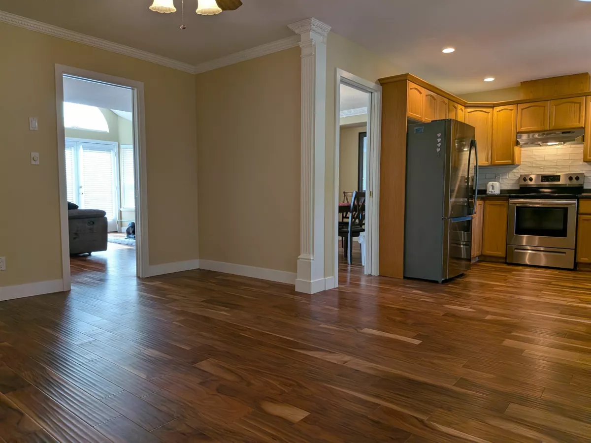 Guest Bathroom Photo of 8305 Casselman Crescent, Mission, BC