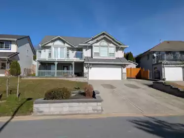 8305 Casselman Crescent, Mission, BC, Mission BC — 5 bed single family residence for sale
