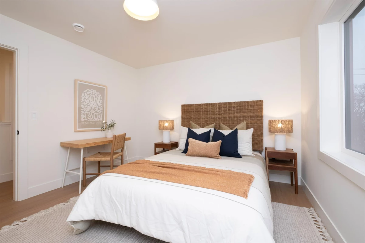 Loft / Bonus Room Photo of 3 2667 E Pender Street, Vancouver, BC