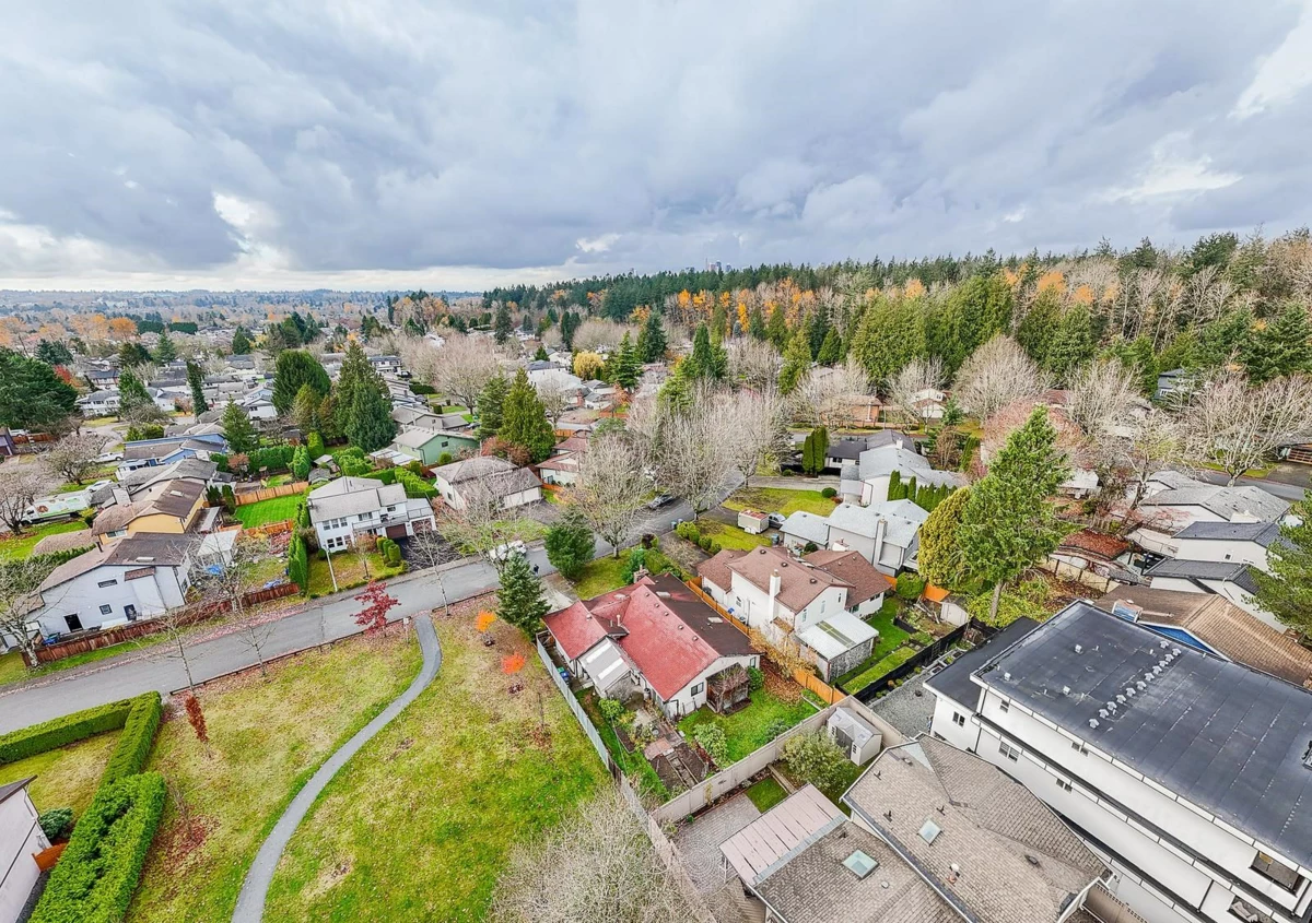 Swimming Pool Photo of 9120 145a Street, Surrey, BC