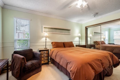 Powder Room Photo of 9120 145a Street, Surrey, BC