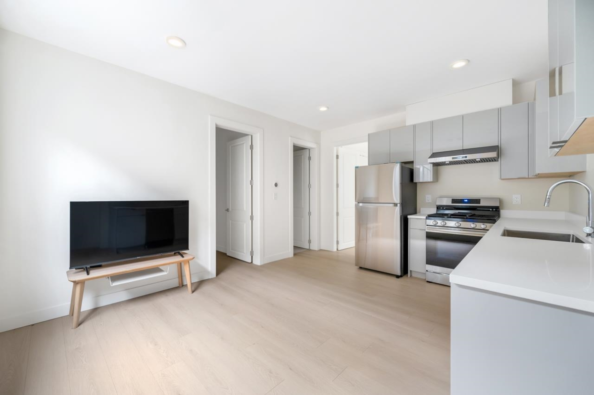 Front Yard Photo of 6173 Aubrey Street, Burnaby, BC