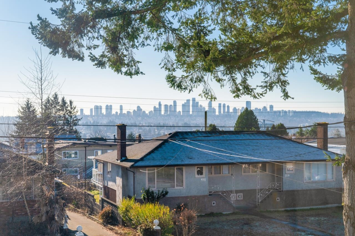 Laundry Room Photo of 6173 Aubrey Street, Burnaby, BC