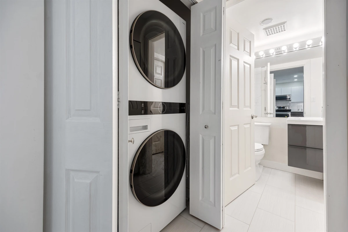 Laundry Room Photo of 205 7465 Sandborne Avenue, Burnaby, BC