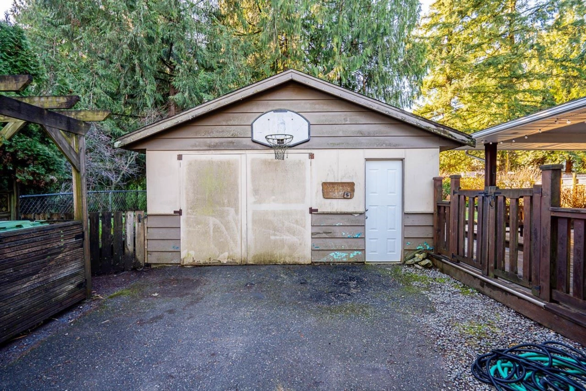 Community Amenities Photo (Clubhouse) of 2168 Central Avenue, Port Coquitlam, BC