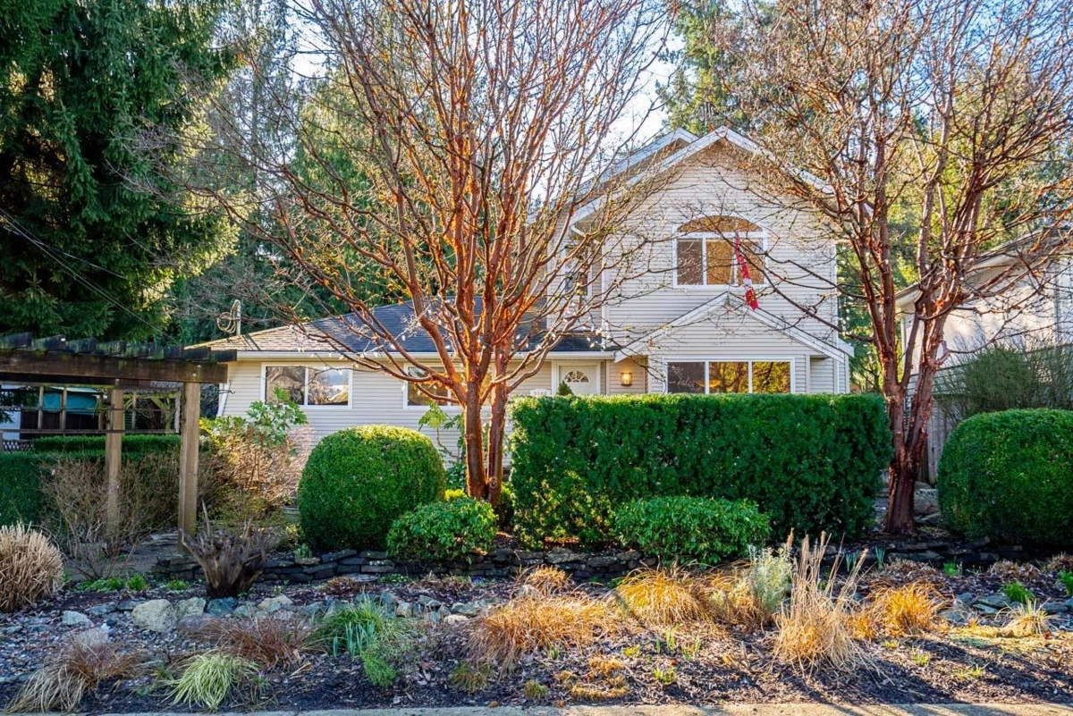 Family Room Photo of 2168 Central Avenue, Port Coquitlam, BC