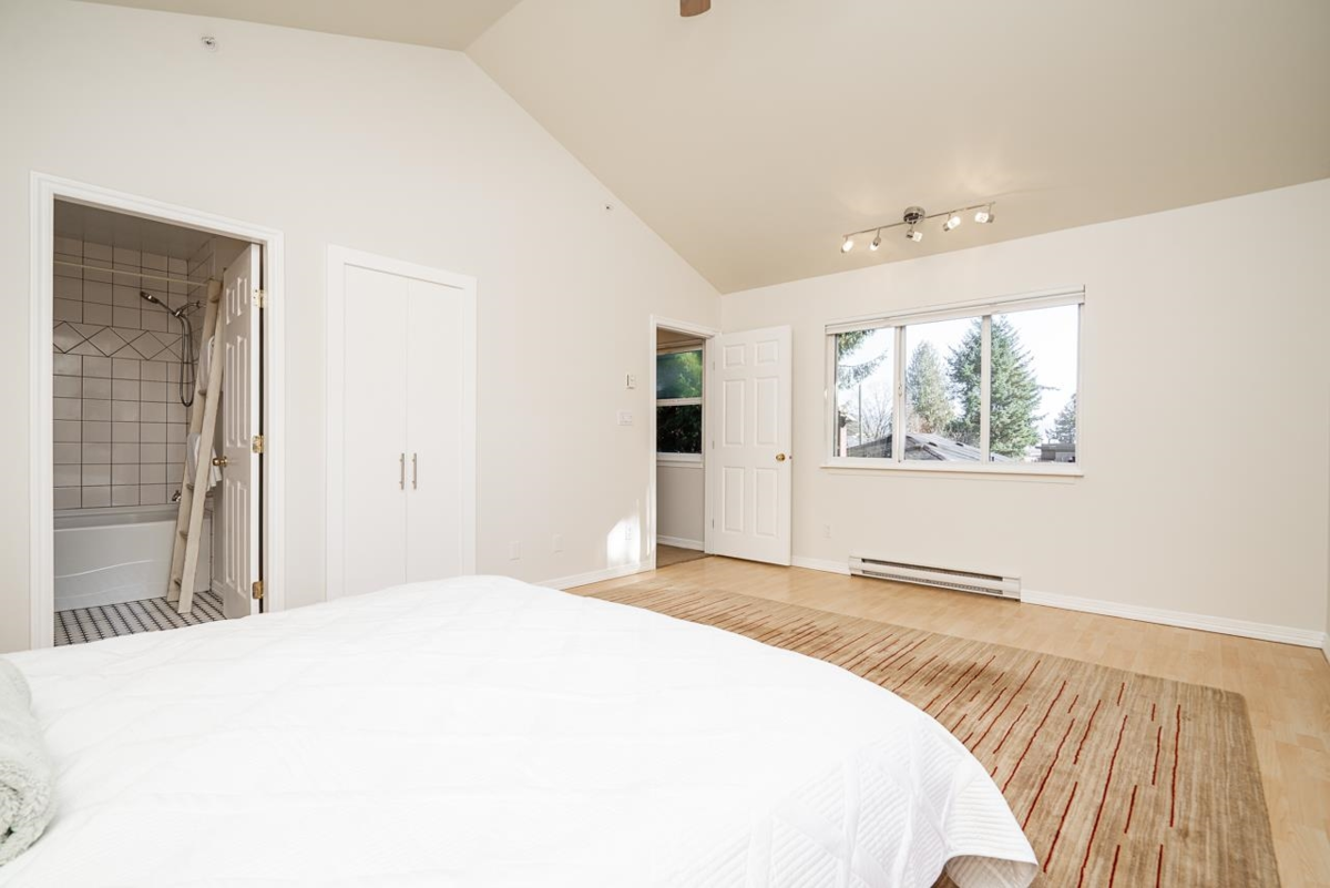 Garden / Landscaping Photo of 2168 Central Avenue, Port Coquitlam, BC