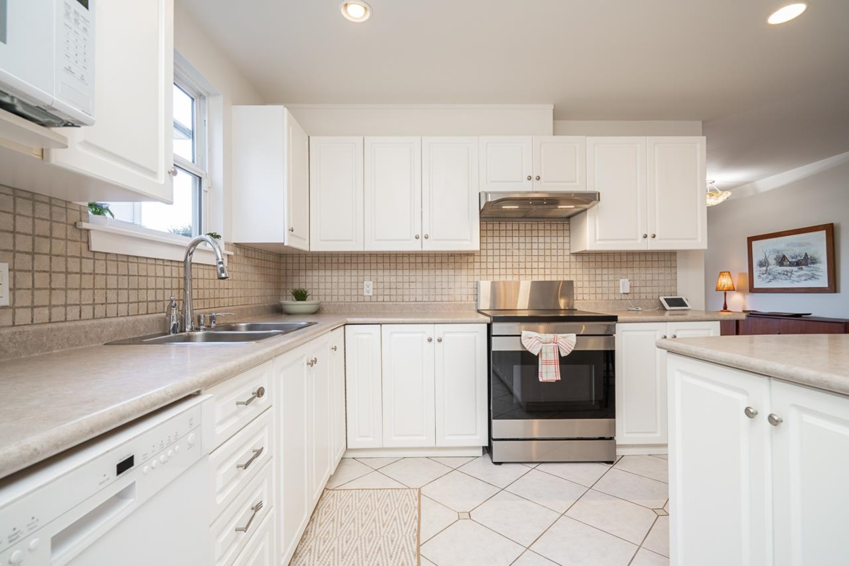 Mudroom Photo of 2168 Central Avenue, Port Coquitlam, BC