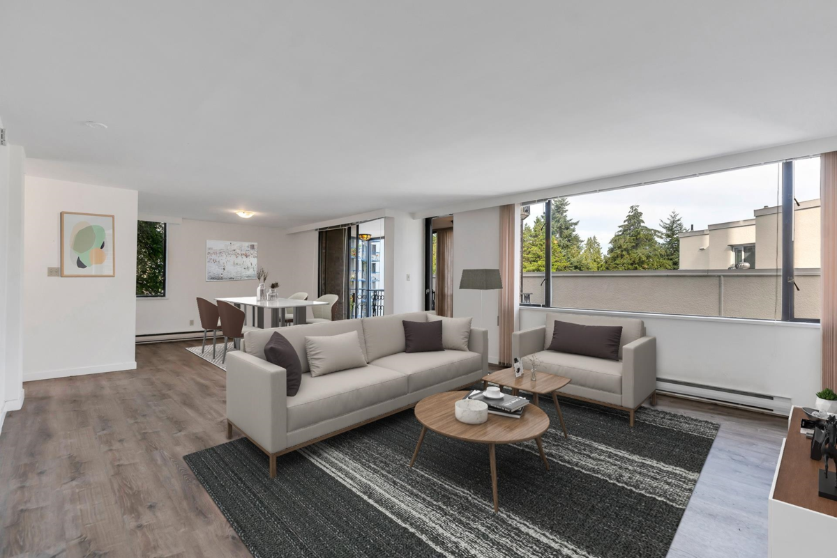 Family Room Photo of 201 845 Chilco Street, Vancouver, BC