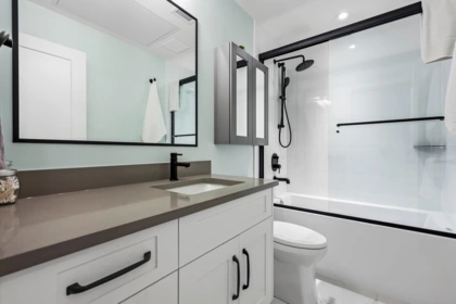 Laundry Room Photo of 608 120 Esplanade Avenue, Harrison Hot Springs, BC