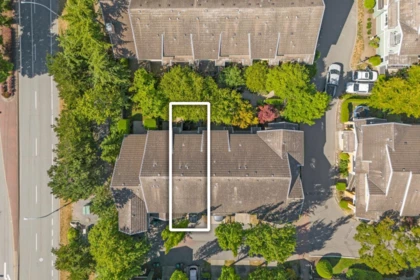 Front Yard Photo of 34 15233 34 Avenue, Surrey, BC