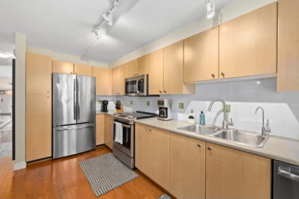 Primary Bathroom Photo of 34 15233 34 Avenue, Surrey, BC