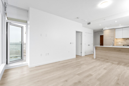 Kitchen Photo of 3205 680 Quayside Drive, New Westminster, BC