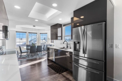 Kitchen Island Photo of 53 31450 Spur Avenue, Abbotsford, BC