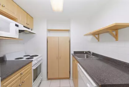 116 950 Drake Street, Vancouver, BC, Vancouver — Apartment/Condo for sale