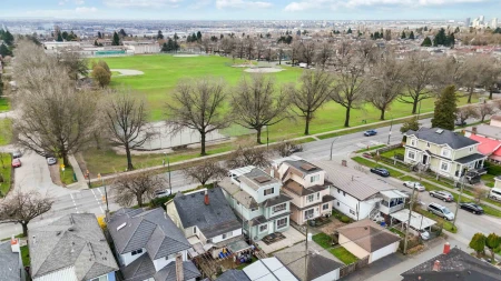 Outdoor Patio Photo of 1769 E 49th Avenue, Vancouver, BC