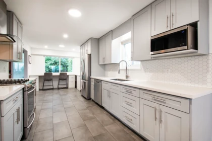 Breakfast Nook Photo of 943 Shavington Street, North Vancouver, BC