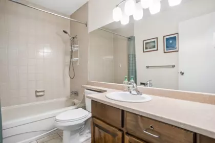 Laundry Room Photo of 7250 Appledale Place, Vancouver, BC