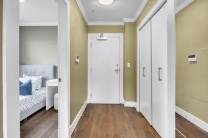 302 152 E 12th Street, North Vancouver, BC, North Vancouver — Apartment/Condo for sale