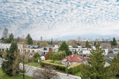 Laundry Room Photo of 410 528 W King Edward Avenue, Vancouver, BC