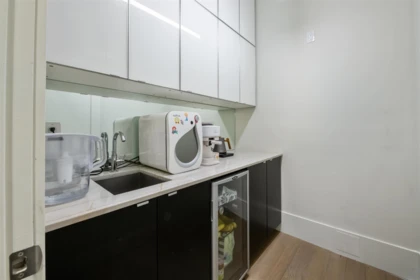 Breakfast Nook Photo of 6109 Highbury Street, Vancouver, BC