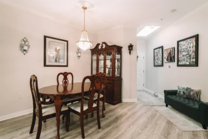 402 2995 Princess Crescent, Coquitlam, BC, Coquitlam — Apartment/Condo for sale