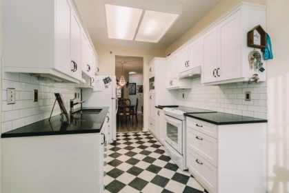 Primary Bedroom Photo of 402 2995 Princess Crescent, Coquitlam, BC