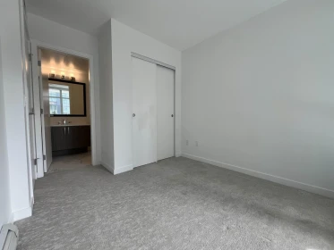 Laundry Room Photo of 3 13350 Central Avenue, Surrey, BC