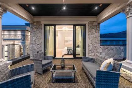 Entry Foyer Photo of 6191 Udy Road, Richmond, BC
