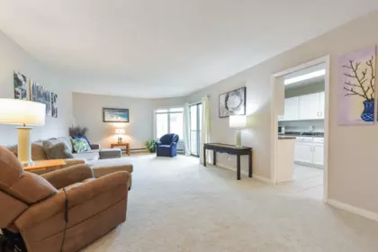 305 1521 Blackwood Street, White Rock, BC, White Rock — Apartment/Condo for sale