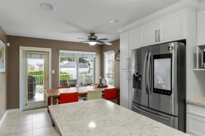 Kitchen Island Photo of 11469 207 Street, Maple Ridge, BC