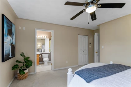 Primary Bedroom Photo of 11469 207 Street, Maple Ridge, BC