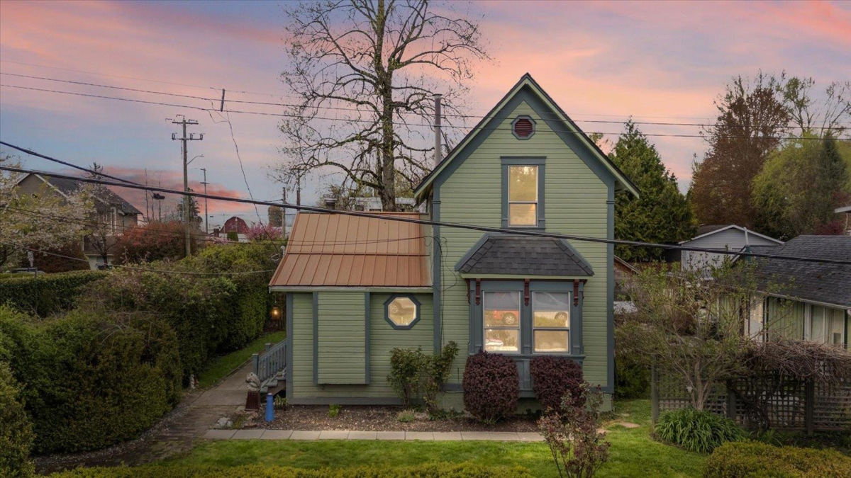 Exterior Rear Photo of 4358 Wright Street, Abbotsford, BC