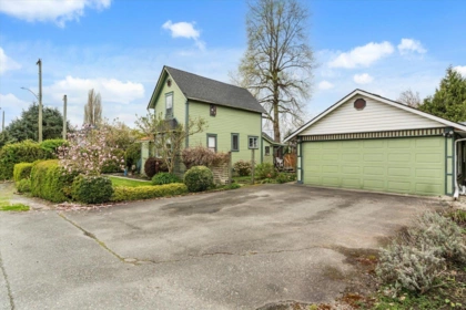 Backyard Photo of 4358 Wright Street, Abbotsford, BC