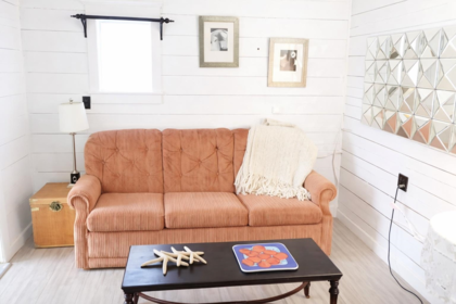 Hot Tub / Spa Photo of 4358 Wright Street, Abbotsford, BC