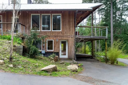Front Yard Photo of 375 Village Bay Road, Mayne Island, BC