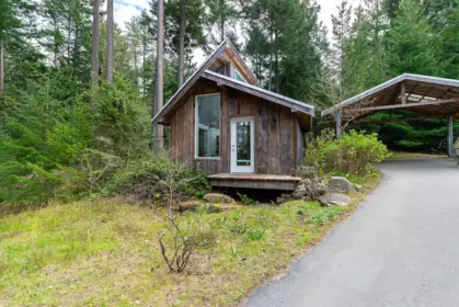 Garden / Landscaping Photo of 375 Village Bay Road, Mayne Island, BC