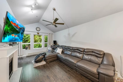 405 9688 148 Street, Surrey, BC, Surrey — Apartment/Condo for sale