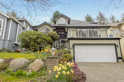 128 Parkside Drive, Port Moody, BC, Port Moody — Single Family Residence for sale