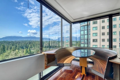 Breakfast Nook Photo of 1201 2077 Nelson Street, Vancouver, BC