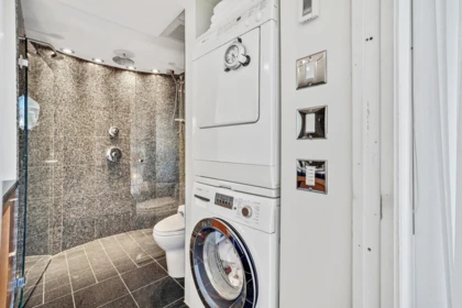 Powder Room Photo of 1201 2077 Nelson Street, Vancouver, BC