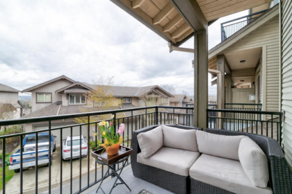 Office / Den Photo of 10 20326 68 Avenue, Langley, BC