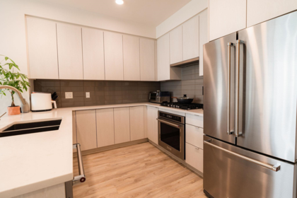 Kitchen Photo of 302 621 Regan Avenue, Coquitlam, BC