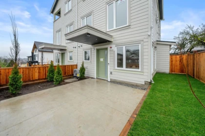 3 3581 Haida Drive, Vancouver, BC, Vancouver — Half Duplex for sale