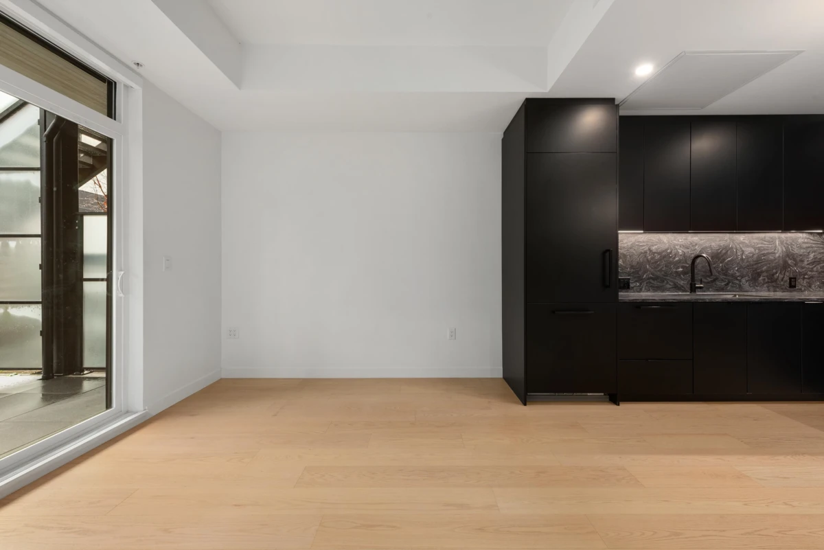 Family Room Photo of 122 650 E 2nd Street, North Vancouver, BC