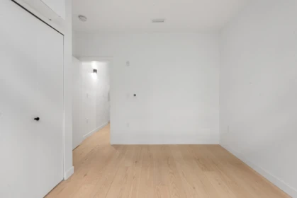 Loft / Bonus Room Photo of 122 650 E 2nd Street, North Vancouver, BC