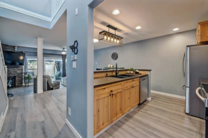 Swimming Pool Photo of 4 46277 Cessna Drive, Chilliwack, BC