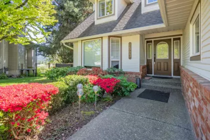 Community Amenities Photo (Clubhouse) of 2523 Country Court, Abbotsford, BC