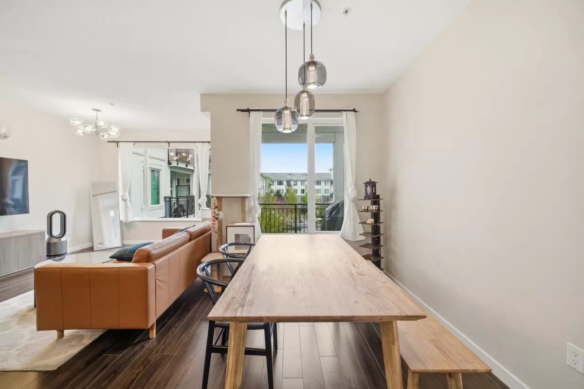 Family Room Photo of 339 9388 Mckim Way, Richmond, BC