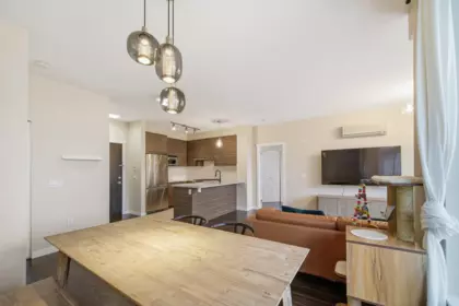 Office / Den Photo of 339 9388 Mckim Way, Richmond, BC